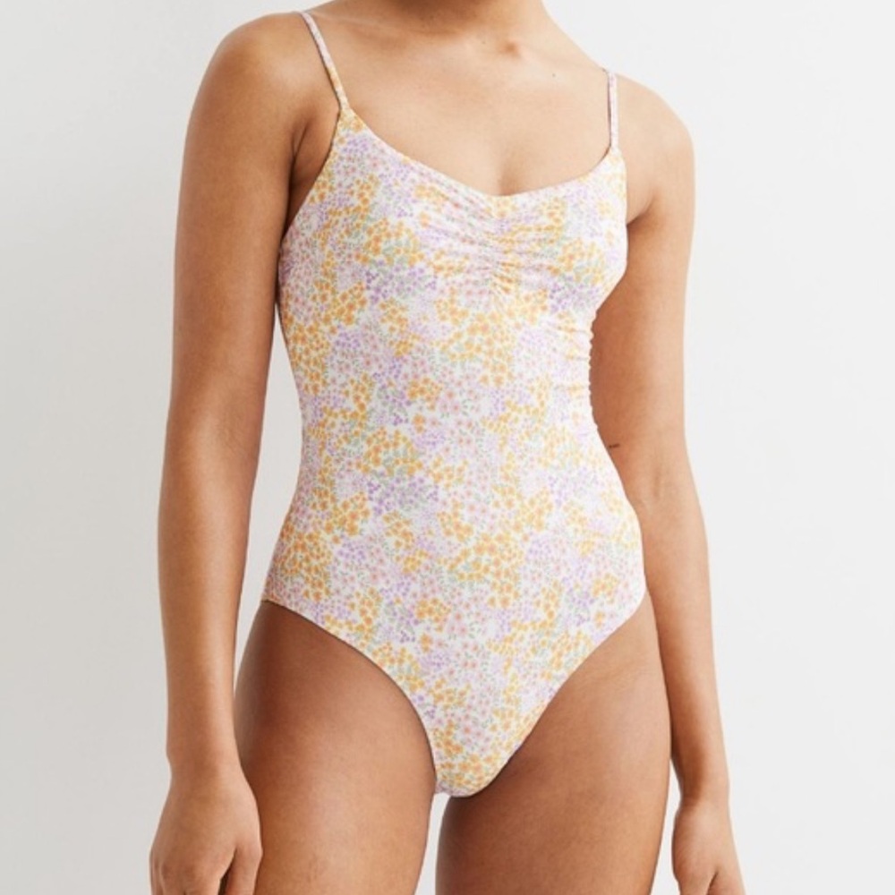 H&M floral one piece Swimsuit